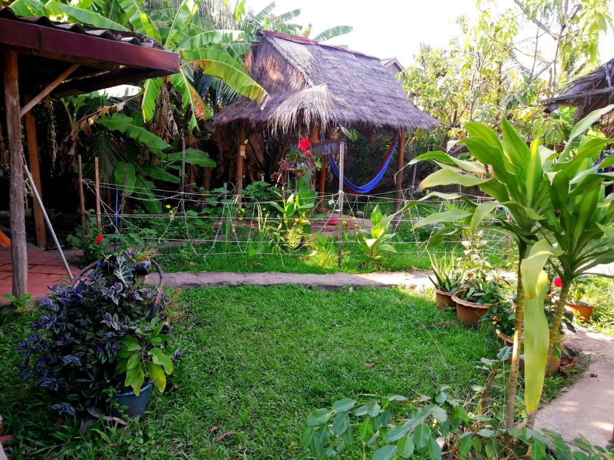 Tortuga Guesthouse Kampot Ngoại thất bức ảnh