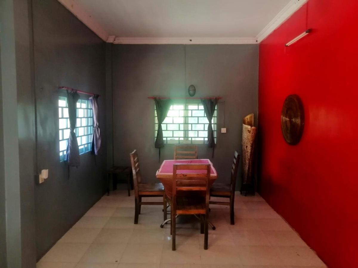 Tortuga Guesthouse Kampot Ngoại thất bức ảnh