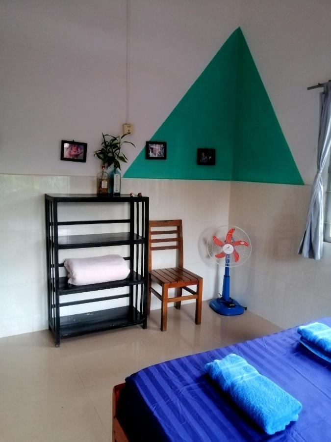 Tortuga Guesthouse Kampot Ngoại thất bức ảnh